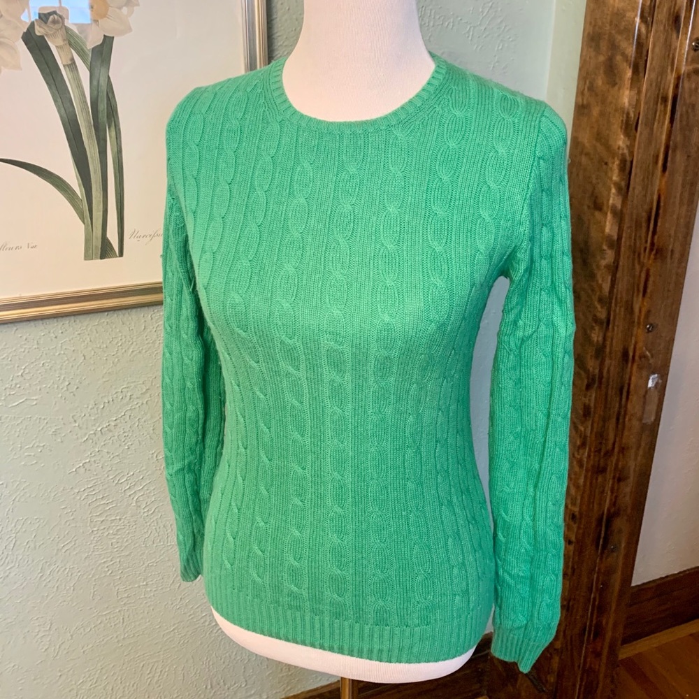 🍂 J.Crew Cable Knit Sweater 🍂